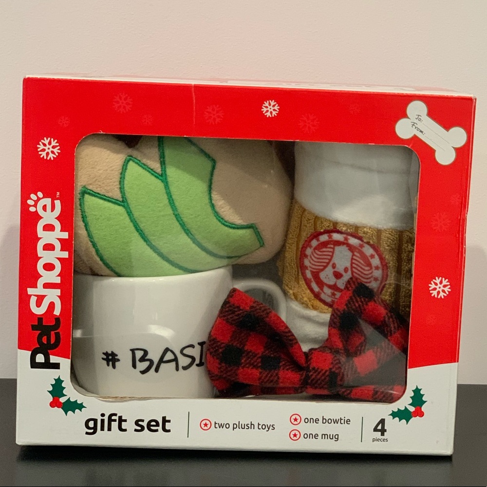 Pet Shoppe Gift for Dogs 4 Piece Set